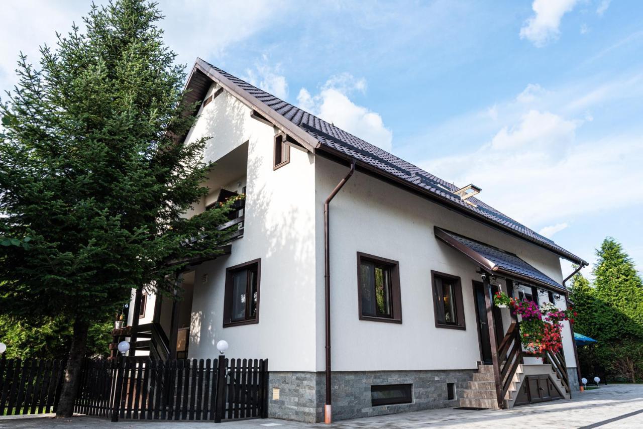K'Raman Hotel Ramnicu Valcea Luaran gambar