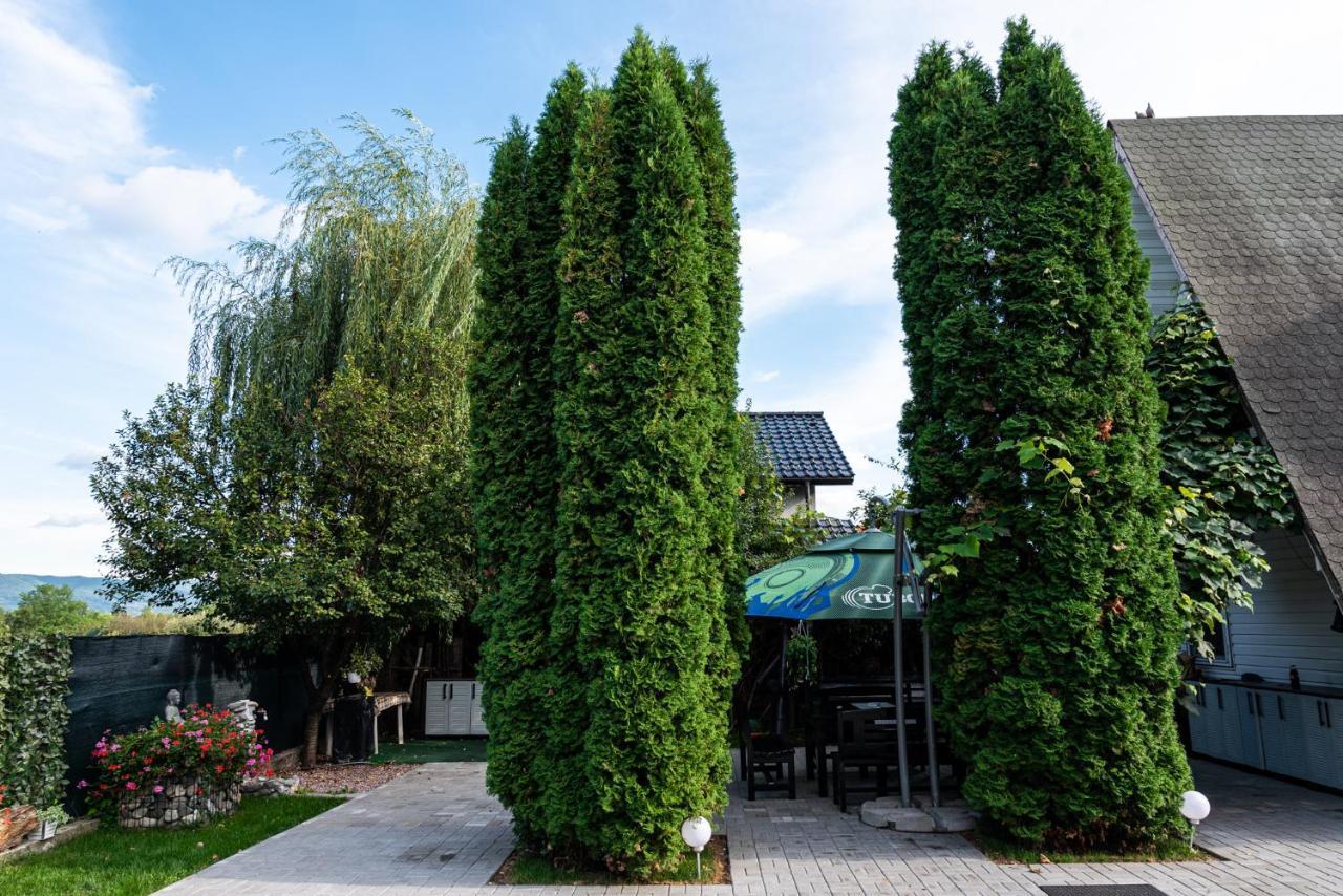 K'Raman Hotel Ramnicu Valcea Luaran gambar