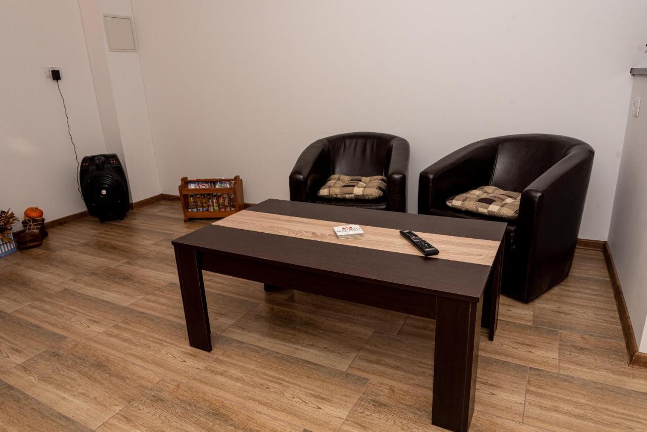 K'Raman Hotel Ramnicu Valcea Luaran gambar