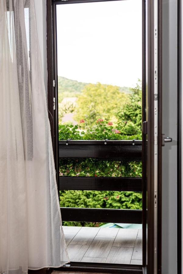 K'Raman Hotel Ramnicu Valcea Luaran gambar